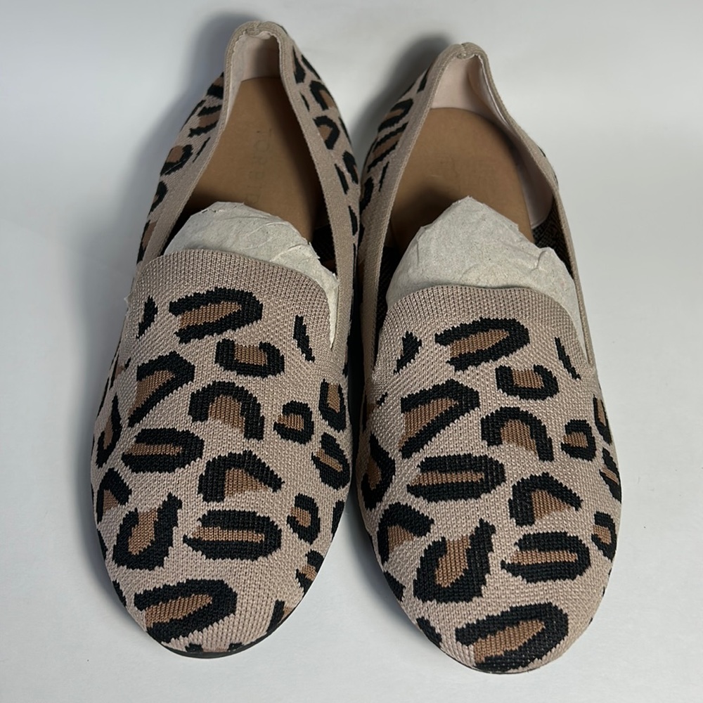 WOMAN SHOES SIZE 9 US WW
